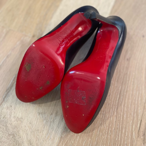 Gorgeous AUTHENTIC Christian Louboutin Pumps - Picture 5 of 7